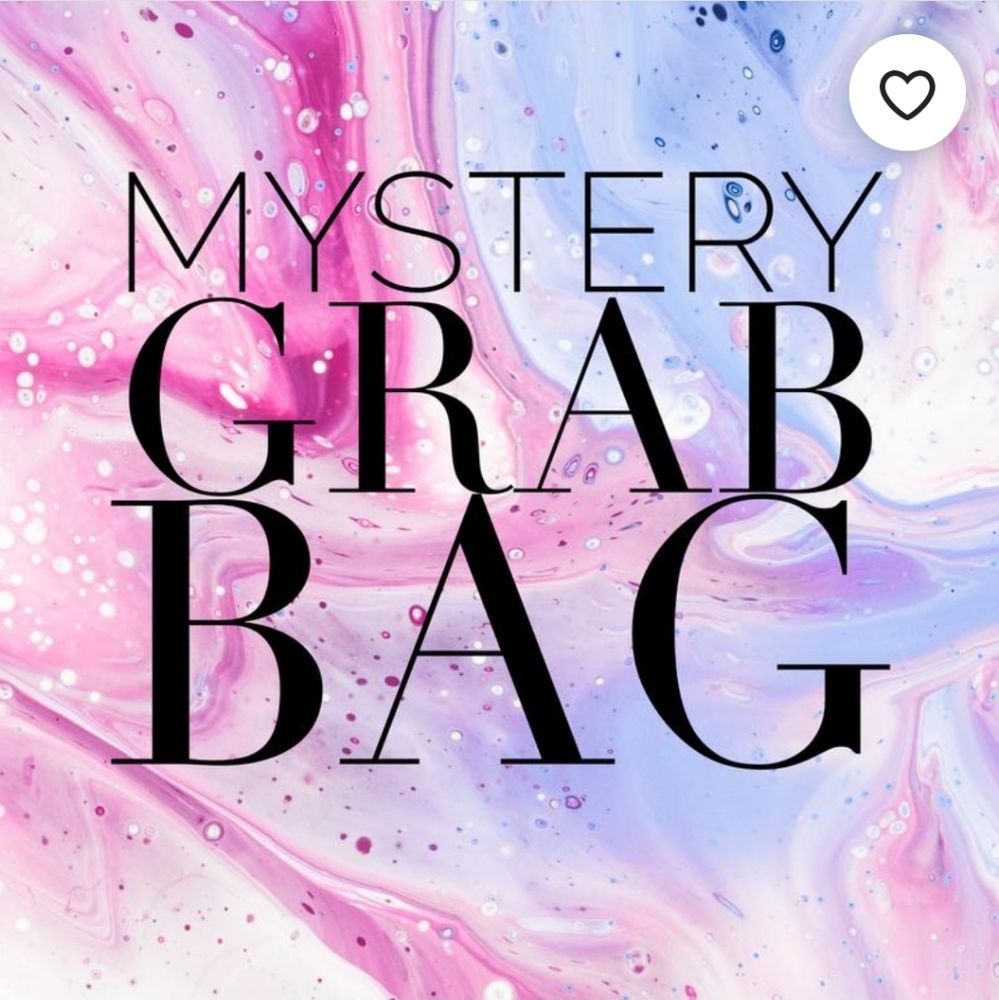 🌸 Mystery grab bag 🌸 Spring wear
